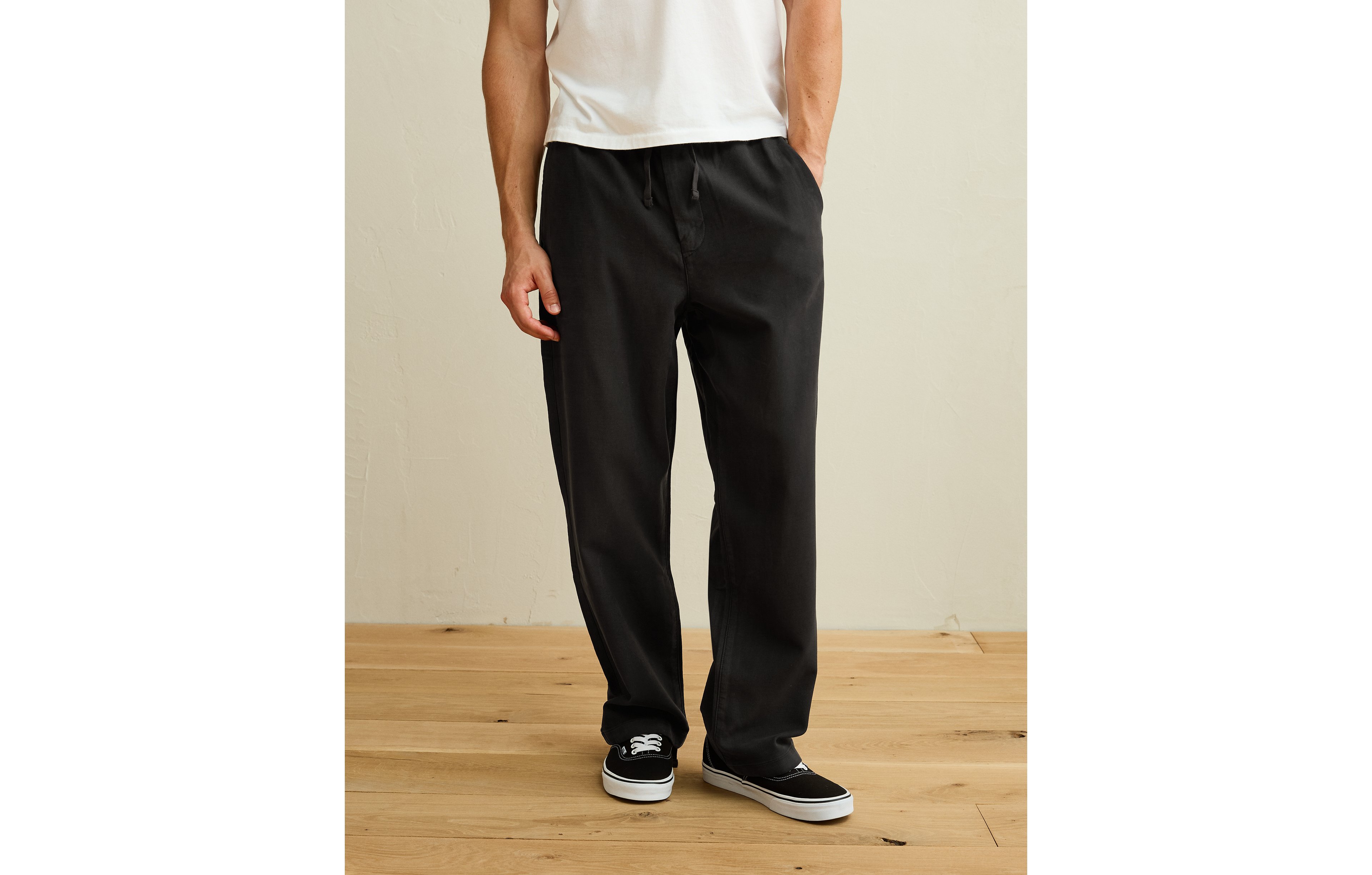 AE ChillTwill Original Straight Pull-On Pant
