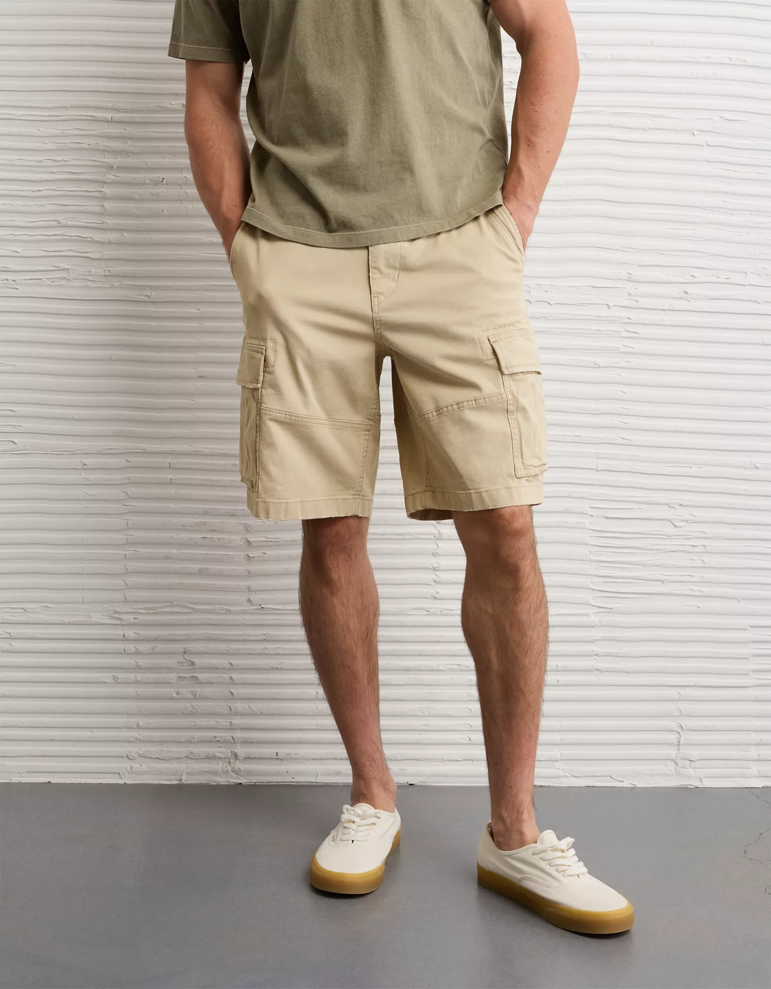 AE 10" Flex Lived-In Cargo Short - thumbnail 2