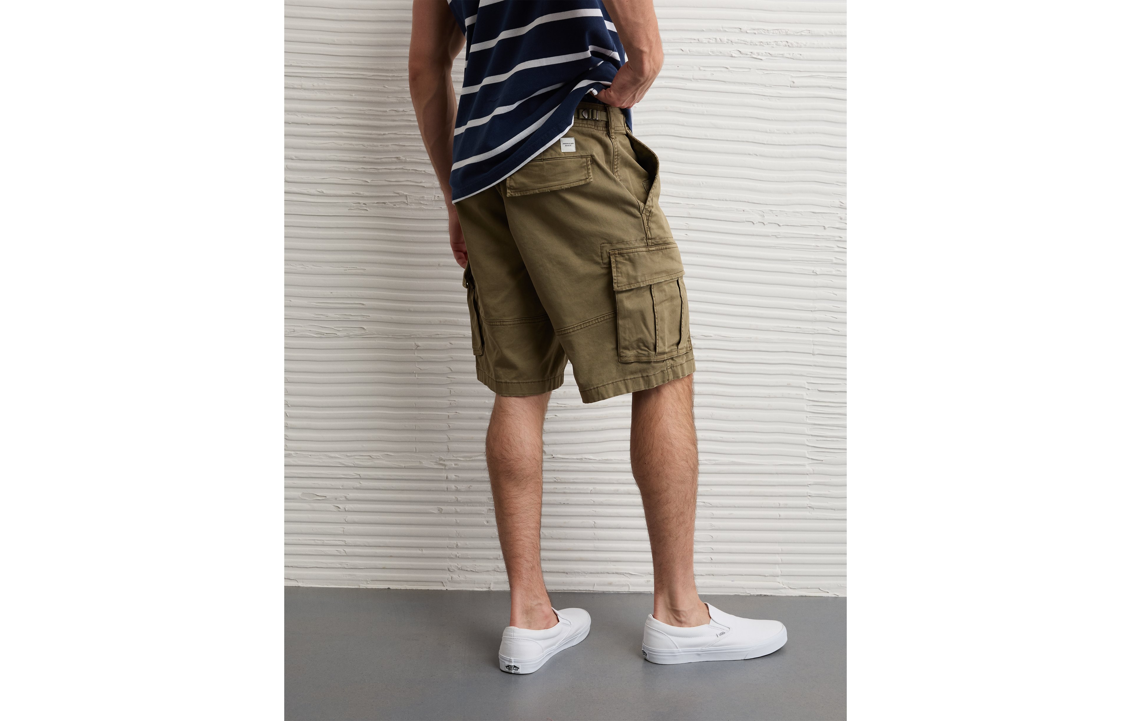 AE 10" Flex Lived-In Cargo Short
