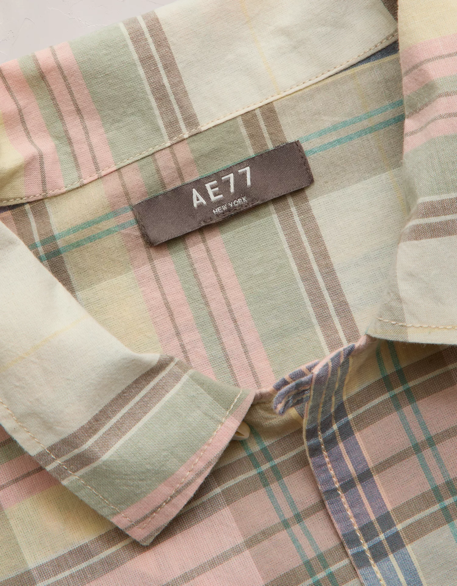 AE77 Madras Short-Sleeve Shirt - thumbnail 6