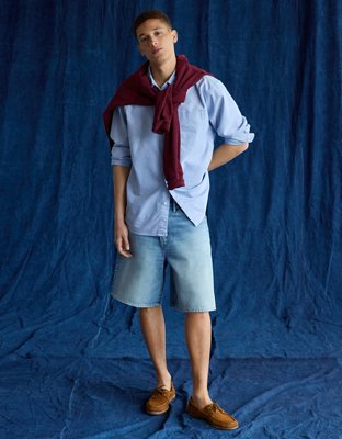 AE Everyday Relaxed Oxford Button-Up Shirt
