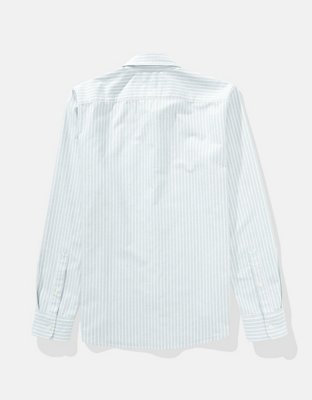 AE Everyday Slim Oxford Button-Up Shirt