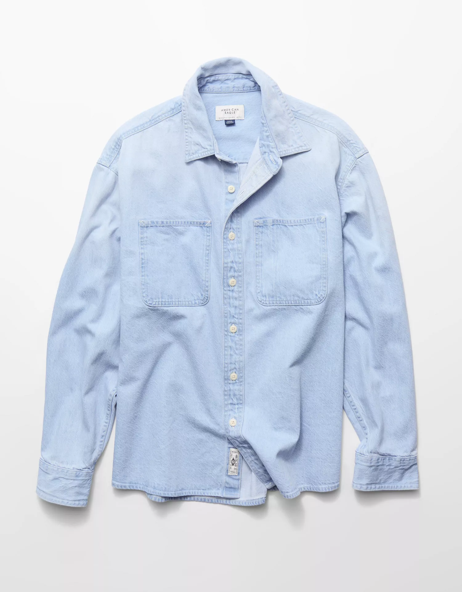 AE Relaxed Fit Denim Button-Up Shirt - thumbnail 4