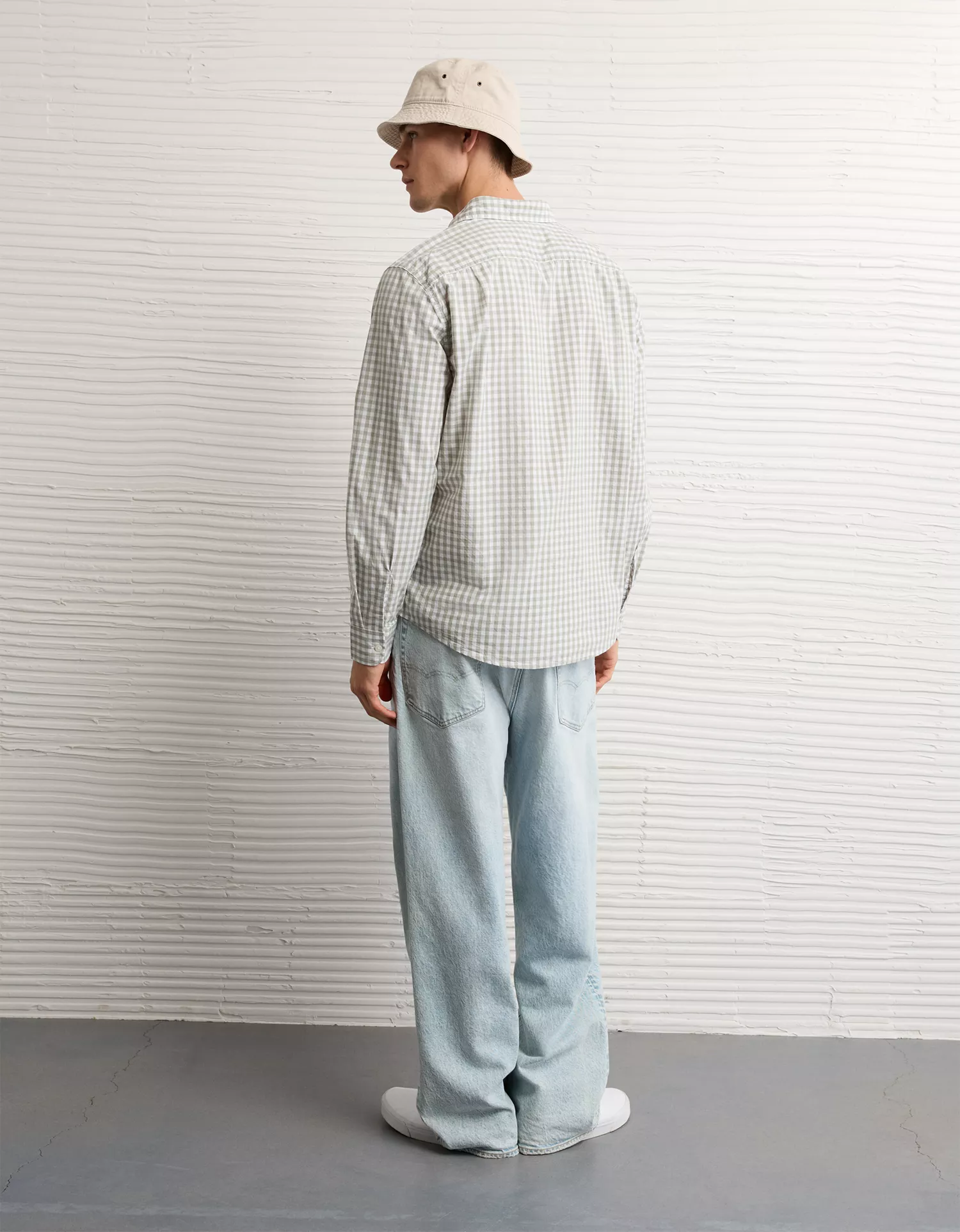 AE Standard Fit Poplin Button-Up Shirt - thumbnail 3
