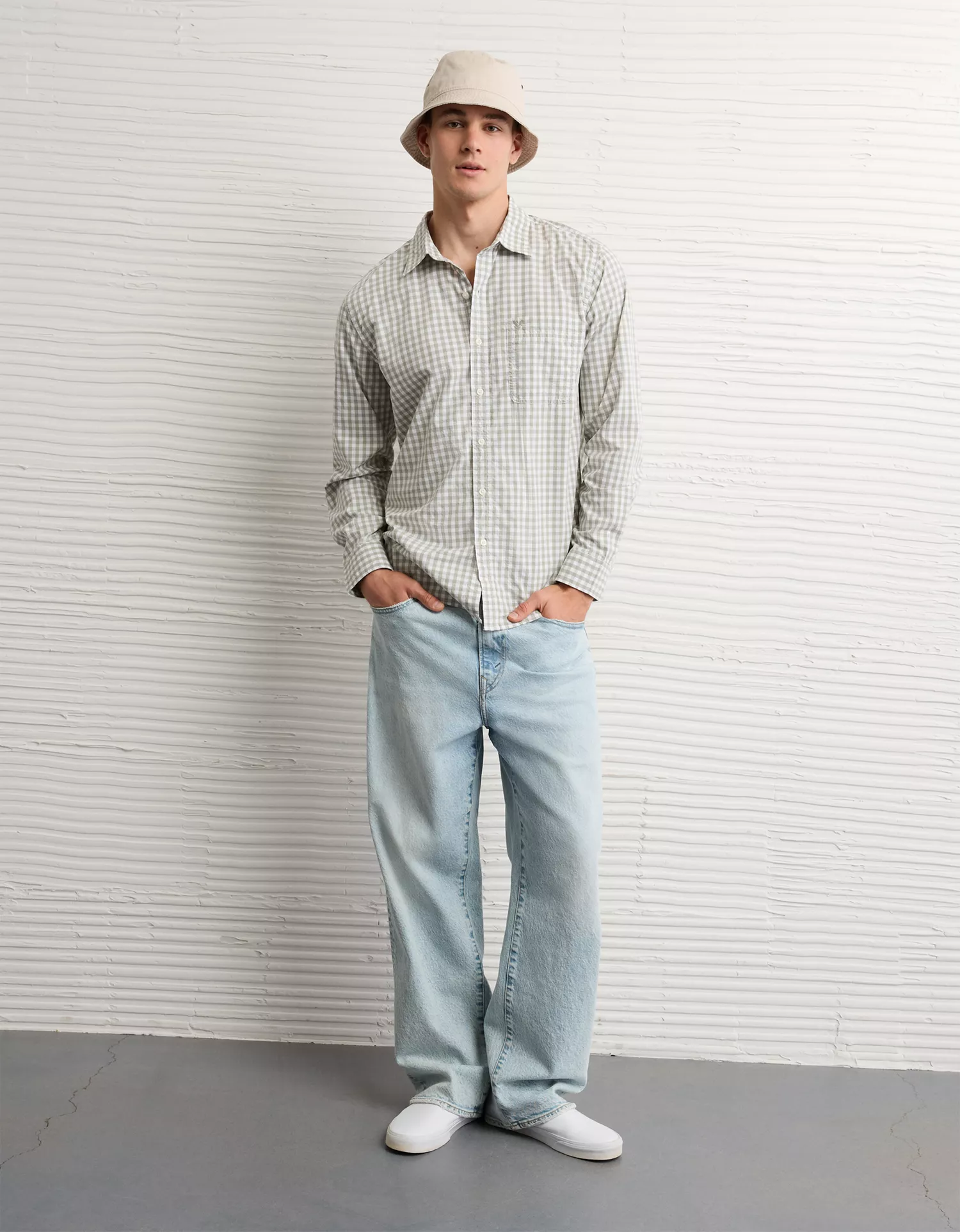 AE Standard Fit Poplin Button-Up Shirt - thumbnail 2