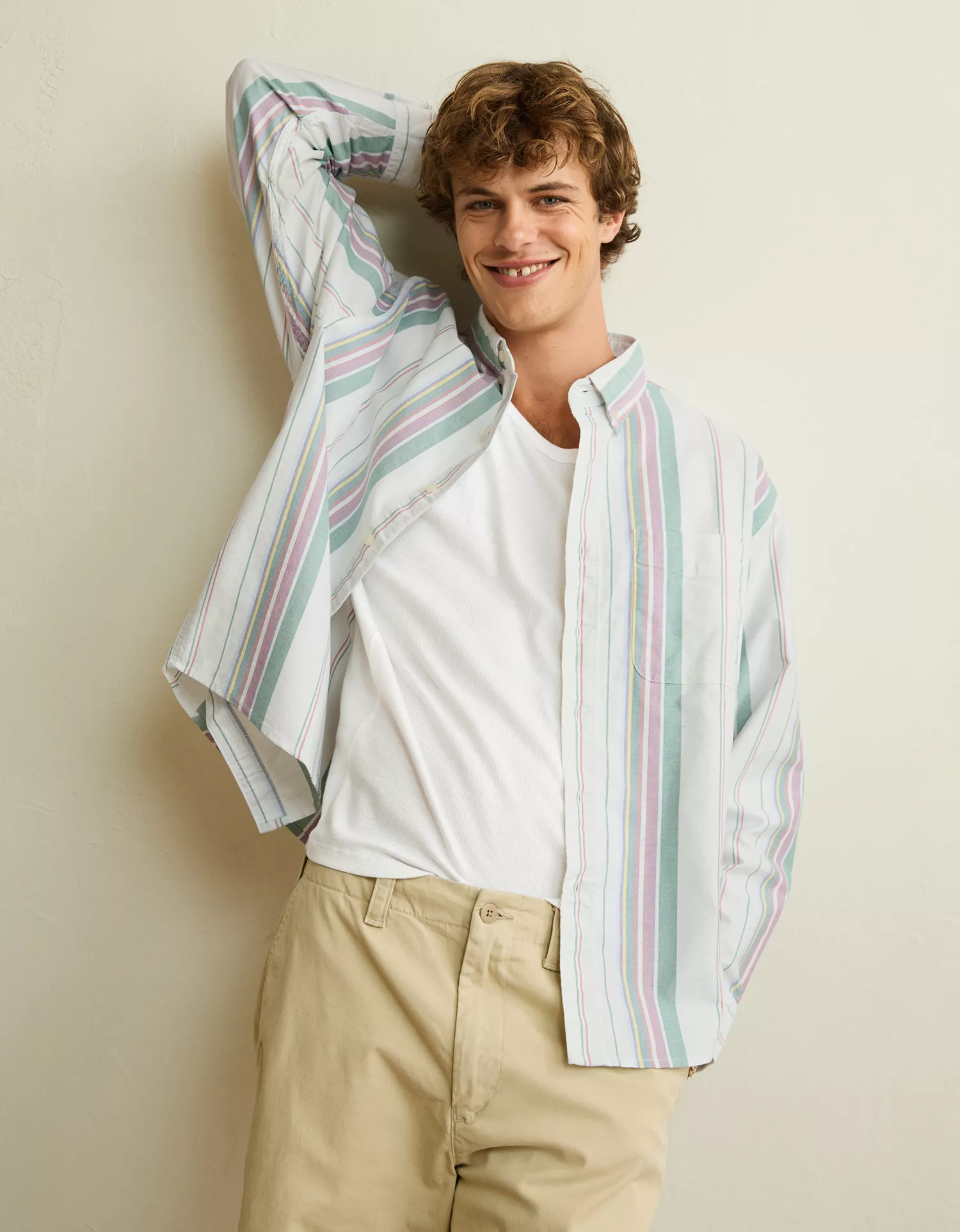 AE Relaxed Fit Oxford Button-Up Shirt - thumbnail 7