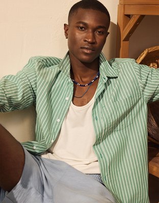 AE Relaxed Fit Oxford Button-Up Shirt