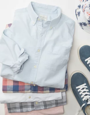 AE Everyday Oxford Button-Up Shirt