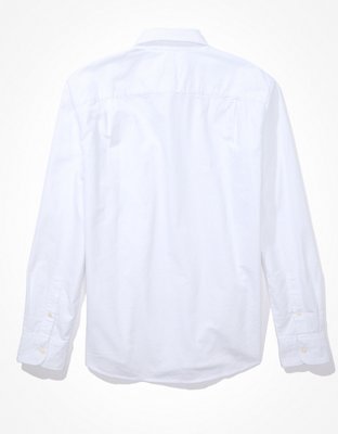 AE Everyday Classic Fit Oxford Button-Up Shirt