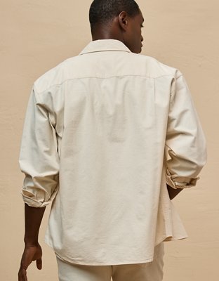 AE Everyday Classic Fit Oxford Button-Up Shirt