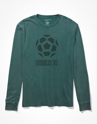 AE x FIFA® Long-Sleeve Graphic T-Shirt