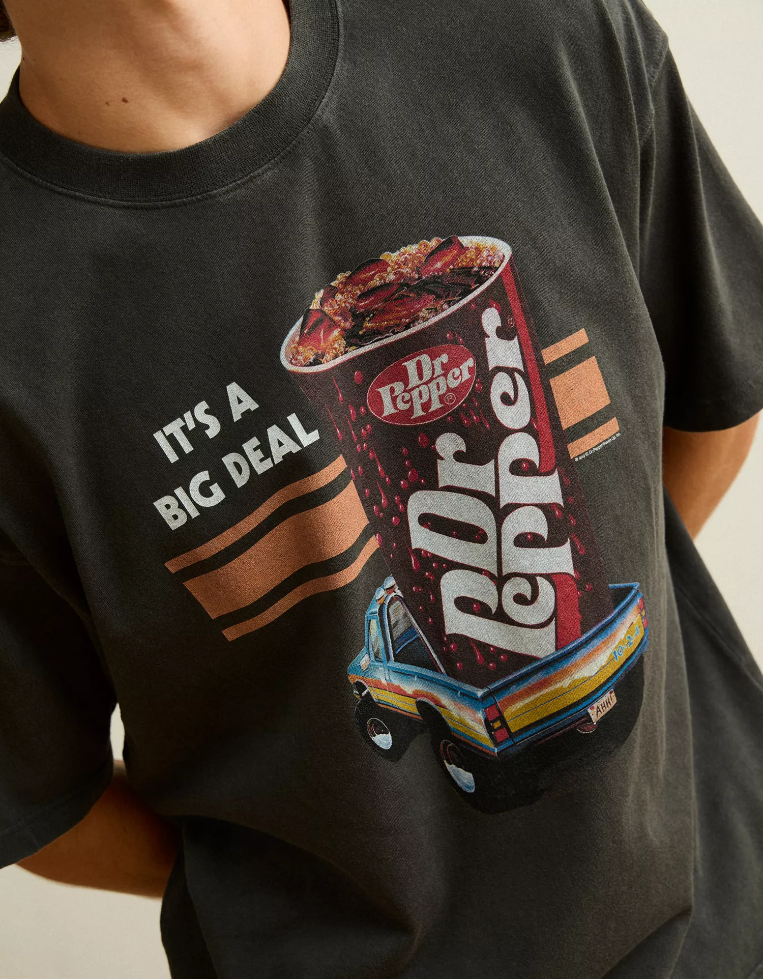 AE Boxy Fit Dr Pepper Truck Graphic T-Shirt - thumbnail 6