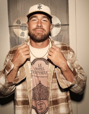 AE x Tru Kolors Hotel Graphic T-Shirt