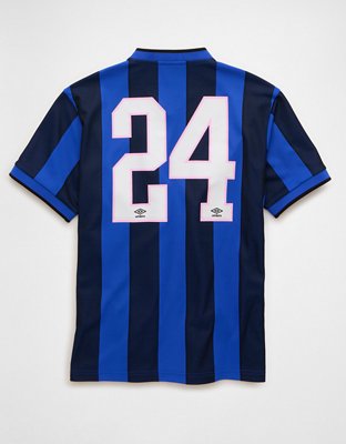 AE x Umbro Boxy Fit Graphic Jersey | American Eagle