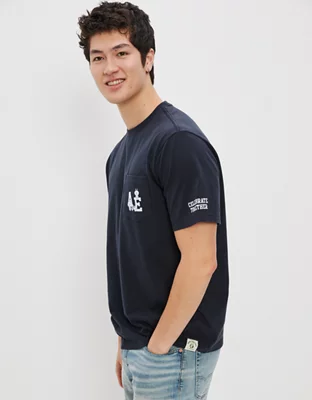 AE | LINE FRIENDS Graphic T-Shirt
