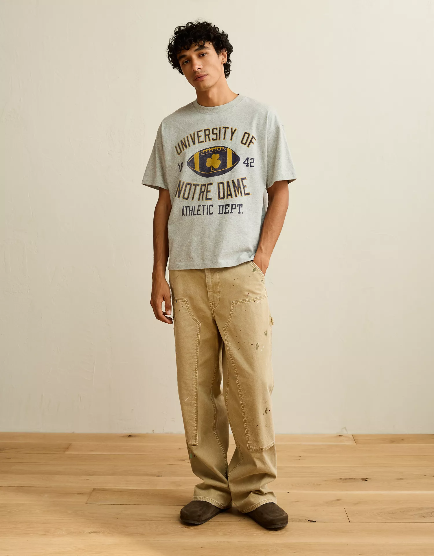 AE Boxy Fit Notre Dame Graphic T-Shirt