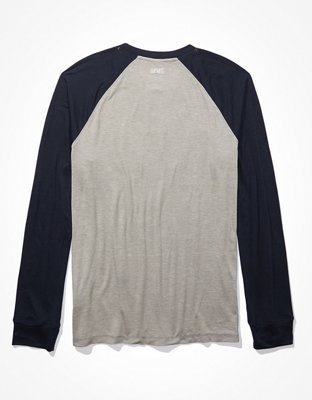 AE 24/7 Long-Sleeve Raglan Graphic T-Shirt | American Eagle