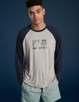 Мужские футболки American Eagle AE 24/7 Long-Sleeve Raglan Graphic T-Shirt — фото 4