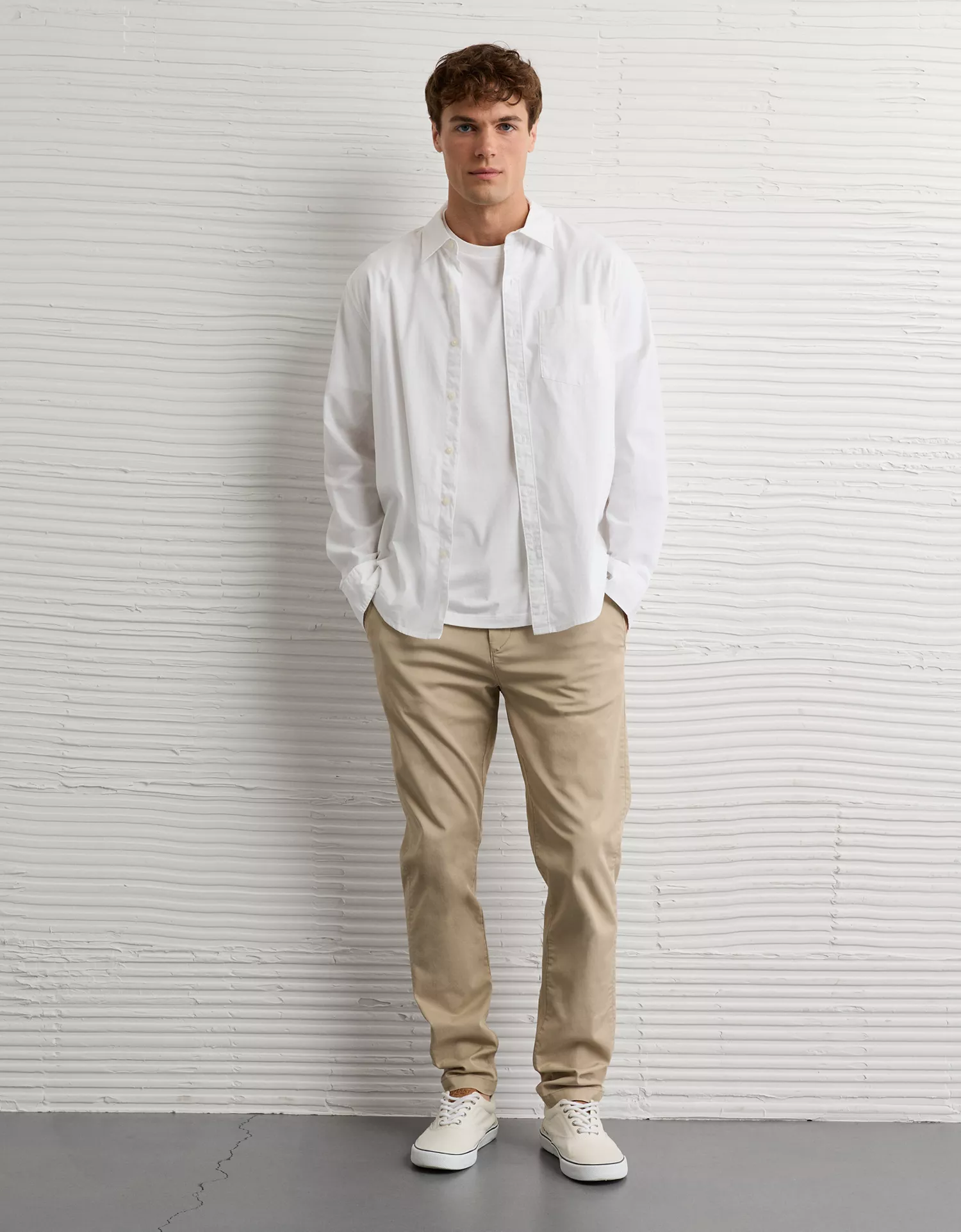 AE Flex Athletic Fit Lived-In Khaki Pant