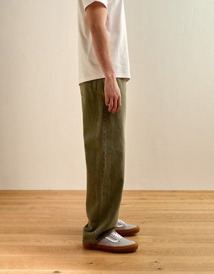 AE Loose Jean