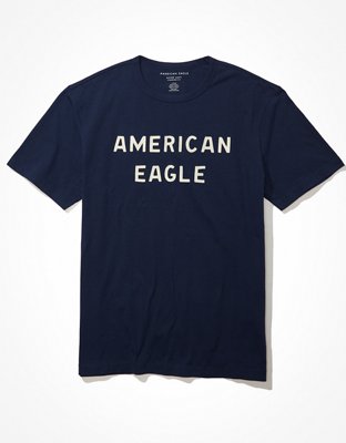 AE Playera con Gráfico de Logotipo de Fit Estándar
