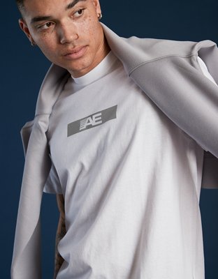 AE 24/7 Graphic T-Shirt