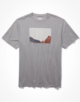 AE 24/7 Photoreal Graphic T-Shirt