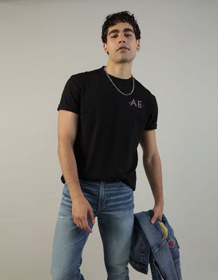 Мужские футболки American Eagle AE x Seher One Day of the Dead Graphic T-Shirt — фото 2