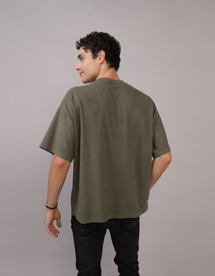 AE Oversized Pocket T-Shirt