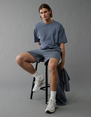 AE 24/7 Boxy Graphic T-Shirt