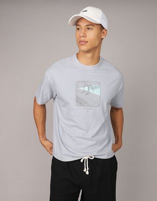 AE Boxy Graphic T-Shirt