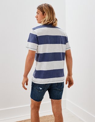 AE Logo Graphic T-Shirt