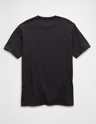 AE Standard Fit Logo Graphic T-Shirt