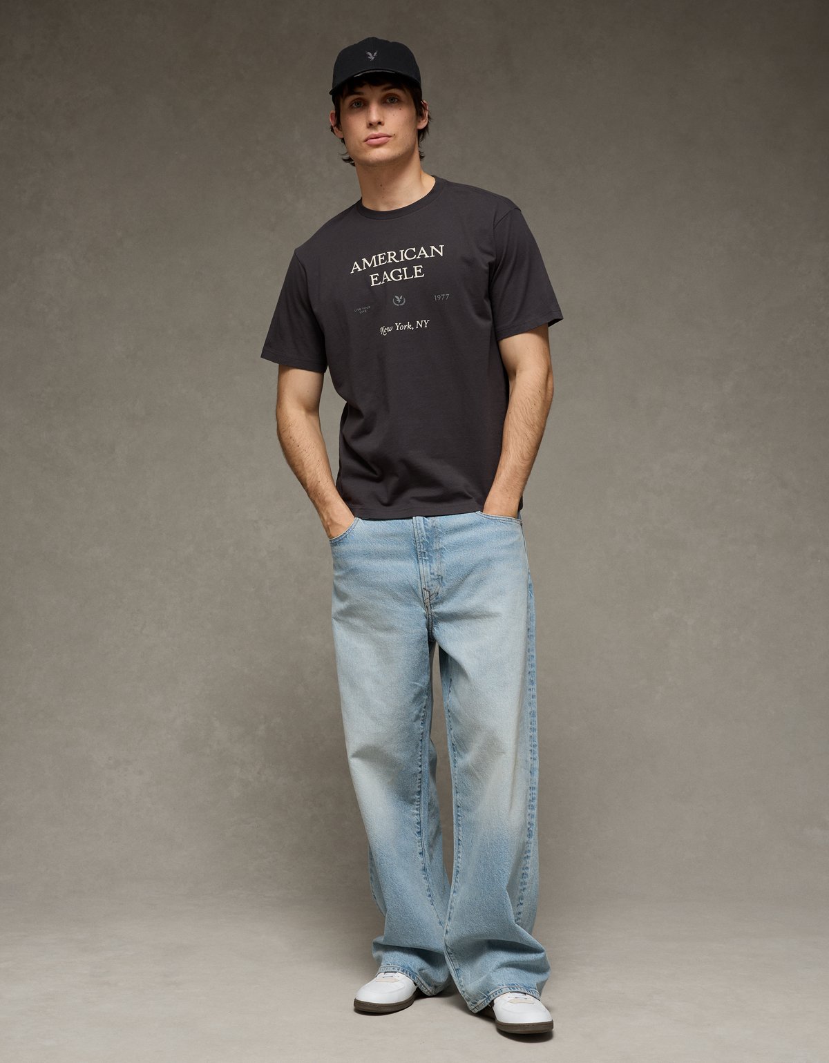 AE Logo Graphic T-Shirt - image 5