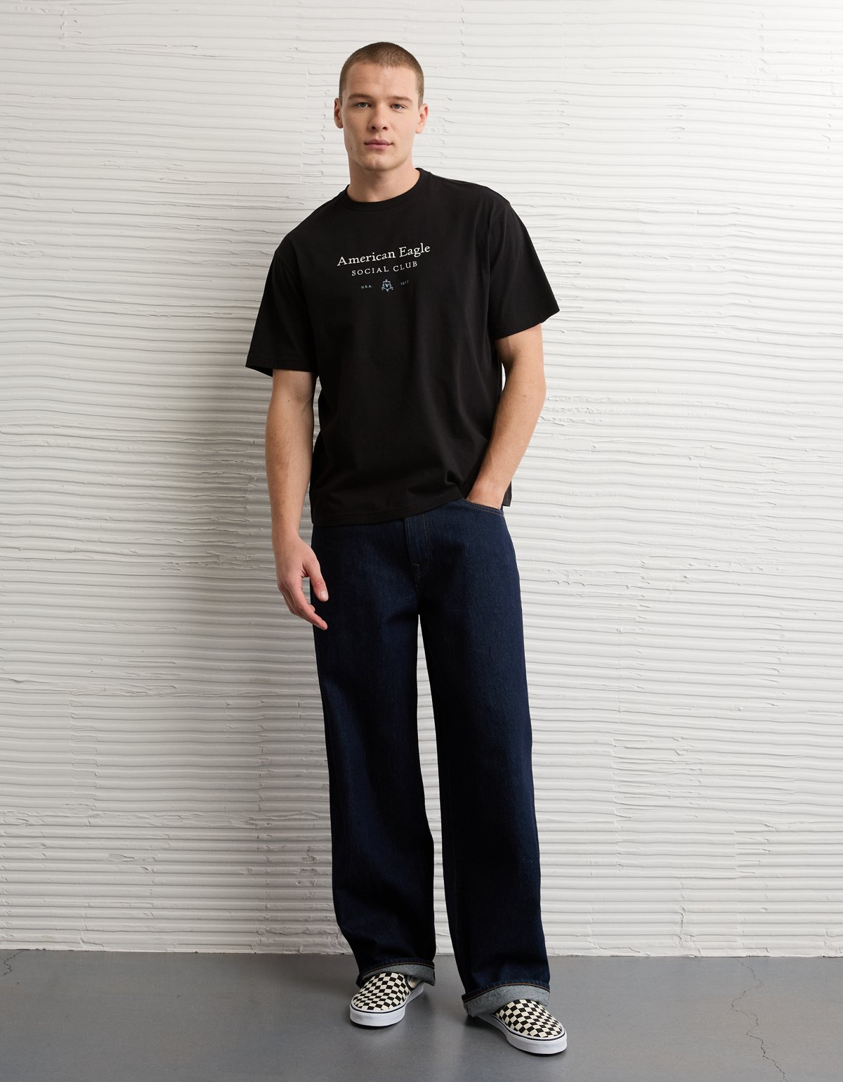 AE Logo Graphic T-Shirt - image 5
