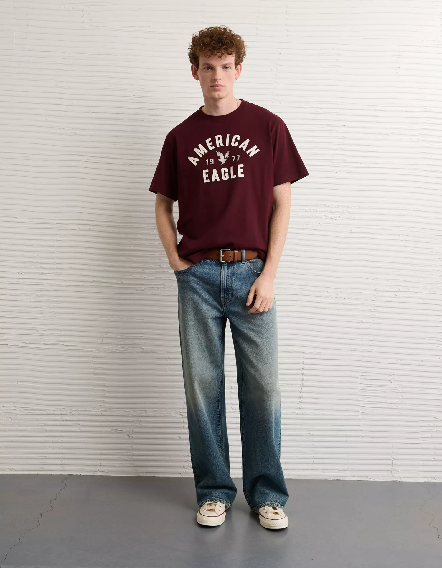 AE Standard Fit Graphic T-Shirt - thumbnail 4