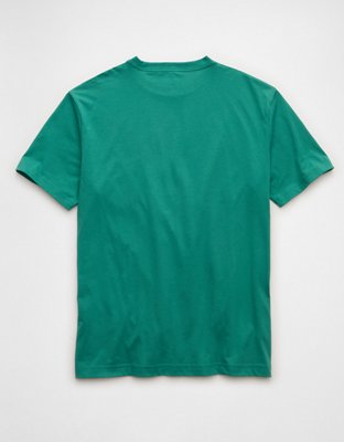 AE Standard Fit Lightweight Logo Graphic T-Shirt