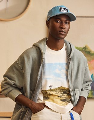 00's Heaven and Earth デザイン カットソー　アーカイブ AE Boxy Fit Destination Graphic T-Shirt | American Eagle