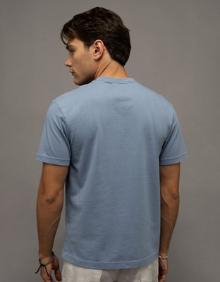 AE Standard Fit Graphic T-Shirt