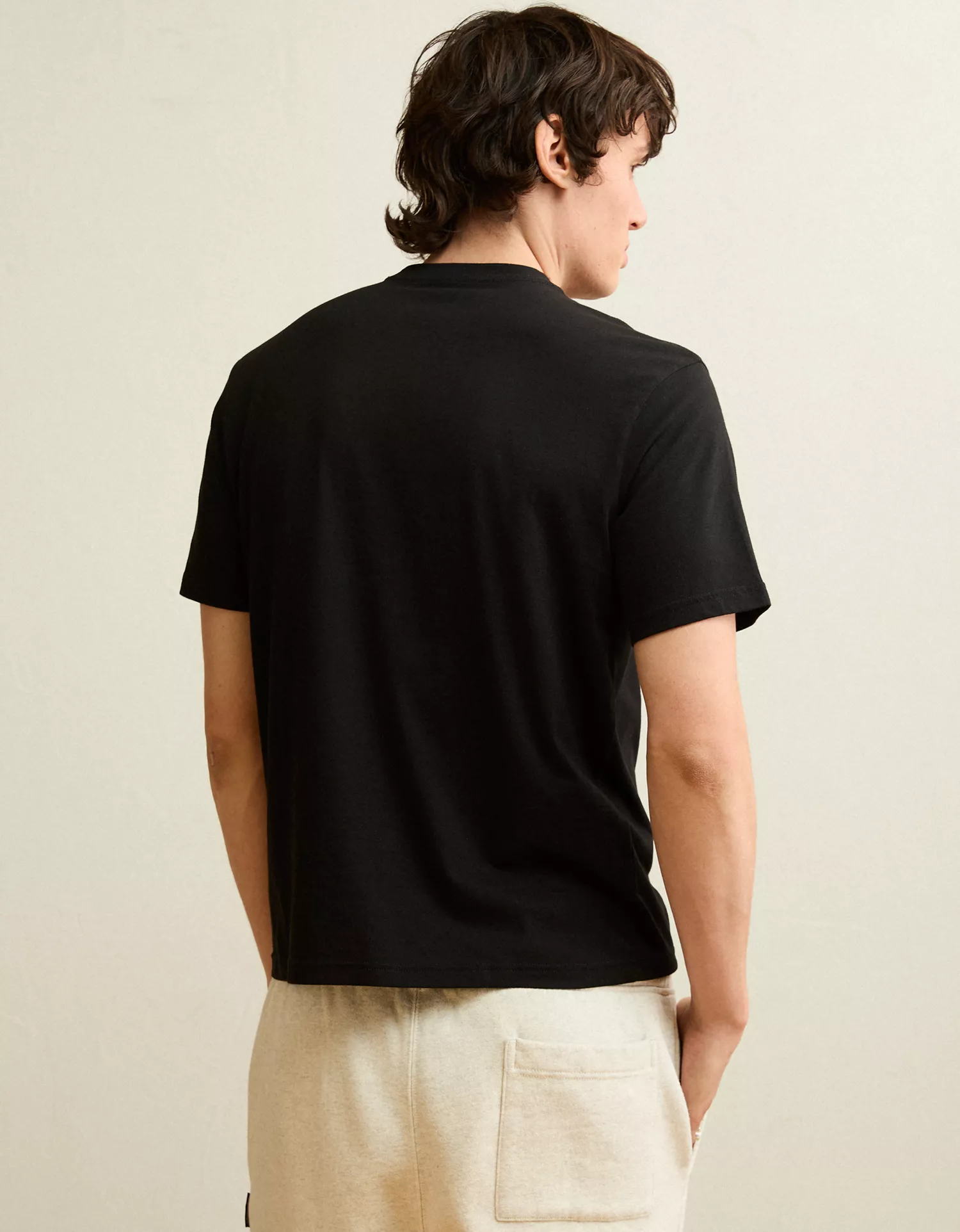 AE Standard Fit Lightweight Logo Graphic T-Shirt - thumbnail 8
