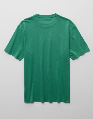 AE Standard Fit Lightweight Logo Graphic T-Shirt