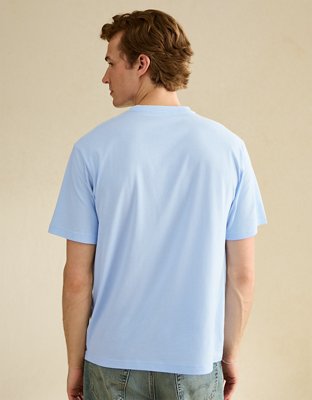 AE Standard Fit Lightweight Logo Graphic T-Shirt