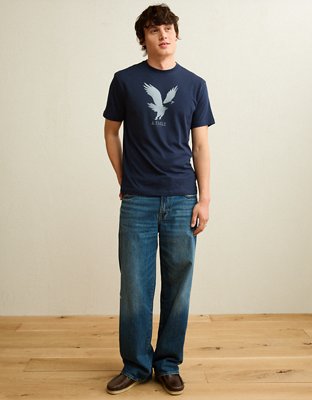 AE Standard Fit Lightweight Logo Graphic T-Shirt