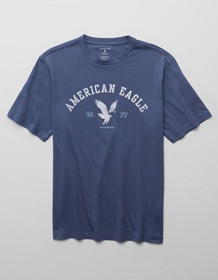 AE Standard Fit Lightweight Logo Graphic T-Shirt