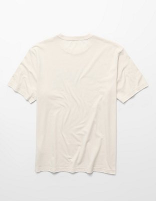 AE Standard Fit Lightweight Logo Graphic T-Shirt