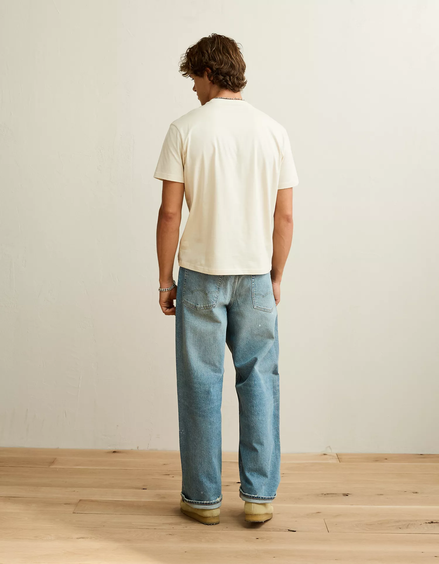 AE Standard Fit Graphic Logo T-Shirt - thumbnail 2