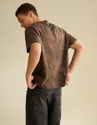 AE Standard Fit Graphic Logo T-Shirt