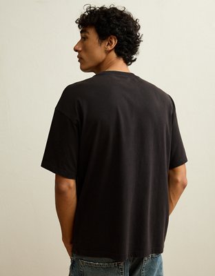 AE Standard Fit Logo Graphic T-Shirt