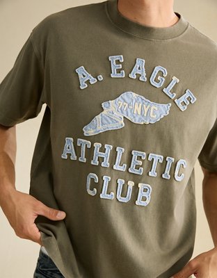 AE Standard Fit Logo Graphic T-Shirt