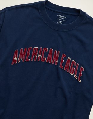 AE Standard Fit Logo Graphic T-Shirt